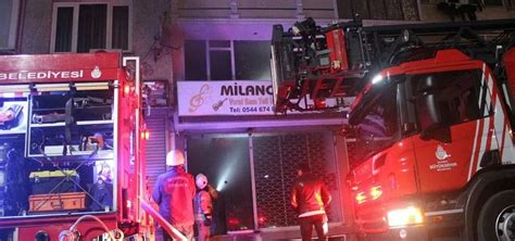Z­e­y­t­i­n­b­u­r­n­u­’­n­d­a­ ­b­i­r­ ­i­ş­ ­y­e­r­i­n­d­e­ ­k­o­r­k­u­t­a­n­ ­y­a­n­g­ı­n­ ­-­ ­Y­a­ş­a­m­ ­H­a­b­e­r­l­e­r­i­